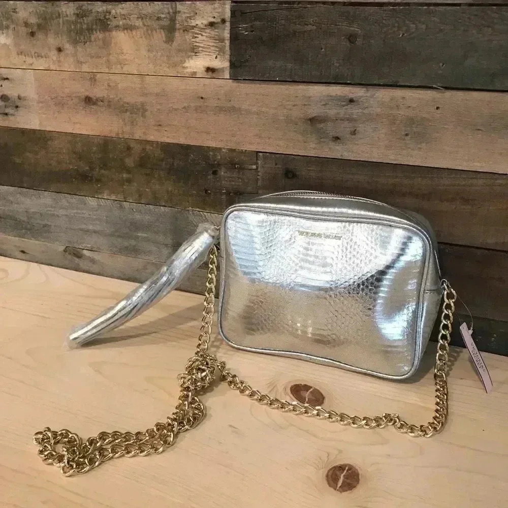 NWT Victoria Secret Official Metallic Crossbody Bag Of The Fashion Show